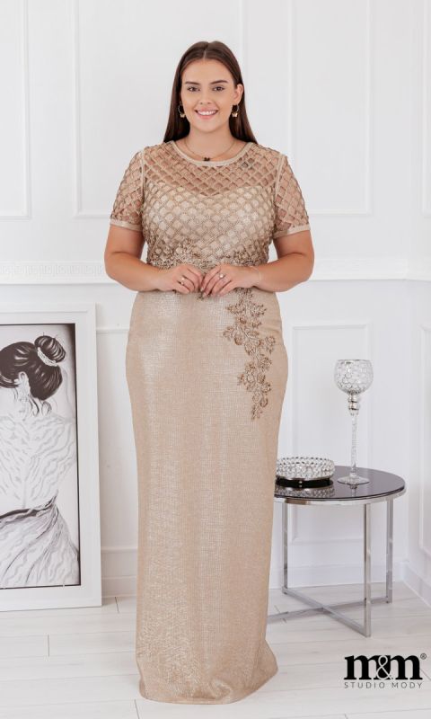 M&M - Elegancka maxi sukienka z krótkim rękawkiem w kolorze mocnego złota. Model: CU-6698 - Rozmiar: 44(XXL)