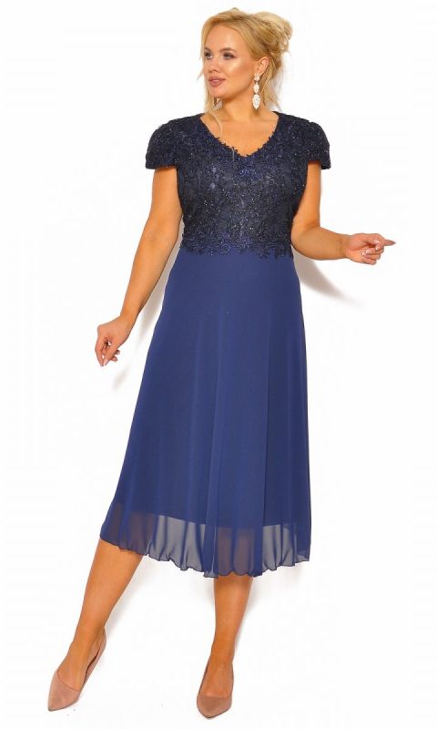 M&M - Elegancka sukienka midi z haftowaną górą i zwiewną spódnicą Model: CU-4679 - Rozmiar: 60