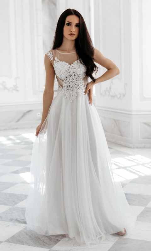M&M - Niedroga sukienka Ślubna z pięknie zdobioną górą. Model: PW-5160 - Rozmiar: 34(XS)
