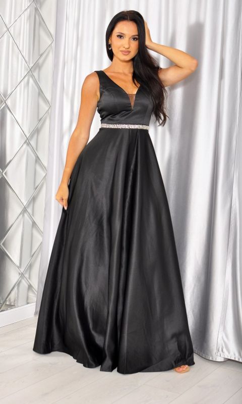 M&M - Sukienka maxi czarna ze zdobieniem w tali. MODEL:IP-8371 - Rozmiar: 36(S)