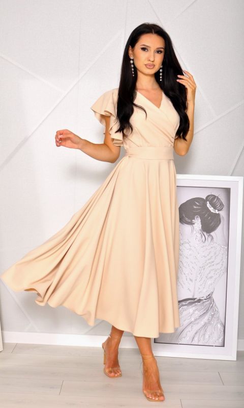 M&M - Sukienka midi motylek w kolorze beżowym z delikatnymi falbankami przy rękawach. MODEL: KM-8125 - Rozmiar: 36(S)