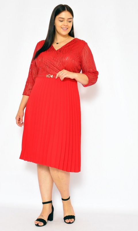 M&M - Sukienka midi z plisowaną spódnicą w kolorze czerwonym. MODEL:CU-7453 - Rozmiar: 44(XXL)