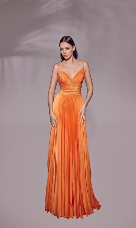 Plisowana suknia wieczorowa w odcieniu pomarańczy _34