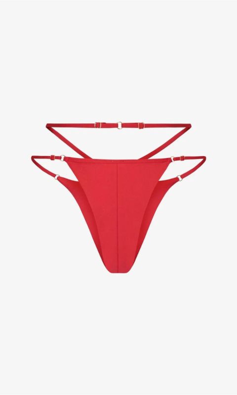 anais red // brazyliany bikini