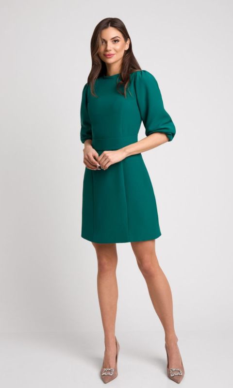 Zielona elegancka sukienka ze stójką Oriana