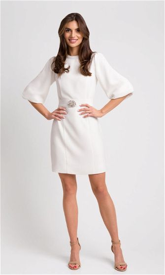 Biała elegancka sukienka ze stójką Oriana
