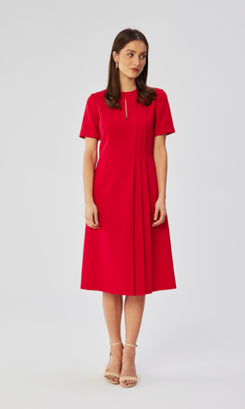 Sukienka z ozdobnymi zakładkami-czerwona