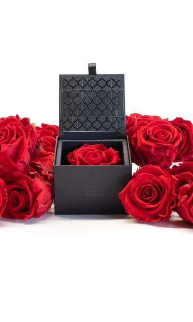 Wieczna róża w pudełku- FLOWERBOX PREMIUM RED