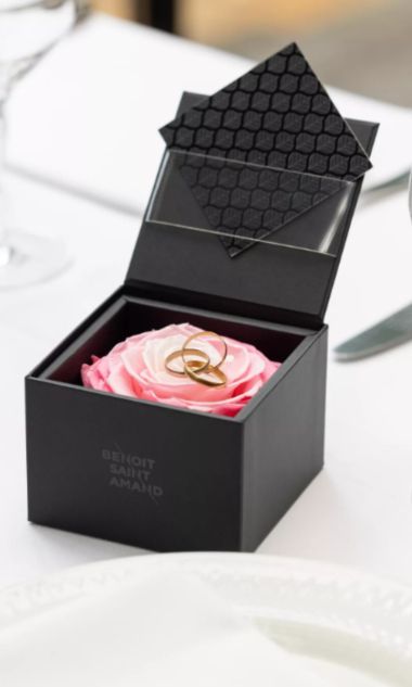 Wieczna róża ombre XXL w pudełku- FLOWERBOX