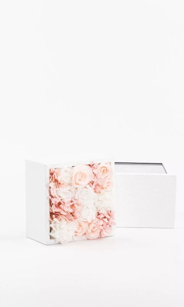 WIECZNE KWIATY FLOWERBOX KWADRAT- SWEET M