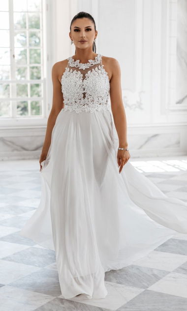 M&M - Niesamowita suknia ślubna zdobiona diamencikami na dekolcie. Model: IP-7004 - Rozmiar: 36(S)