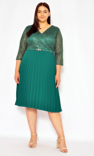 M&M - Sukienka midi z plisowaną spódnicą w kolorze zielonym. MODEL:CU-7452 - Rozmiar: 44(XXL)