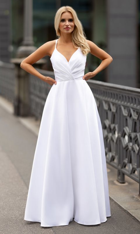 Elegancka sukienka wieczorowa w odcieniu bieli _34