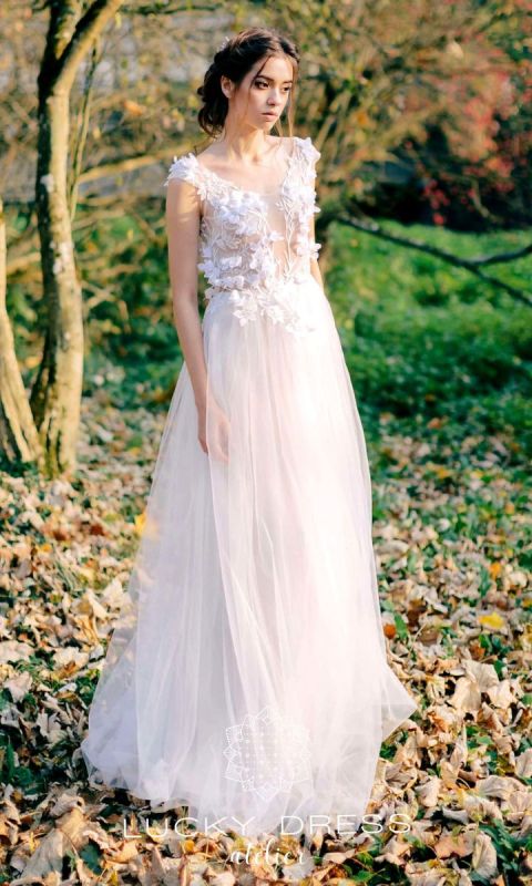 Tiulowa suknia ślubna kwiaty 3d - Lolanthe