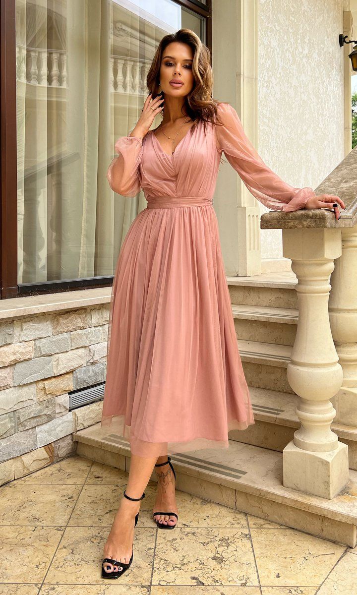 M&M - Tiulowa sukienka midi pokryta brokatem w kolorze pudrowego różu. BC-8557 - Rozmiar: 34(XS)